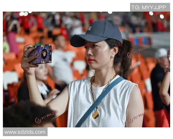 成都羽毛球队比赛经验引发热议球迷与专家观点碰撞激烈